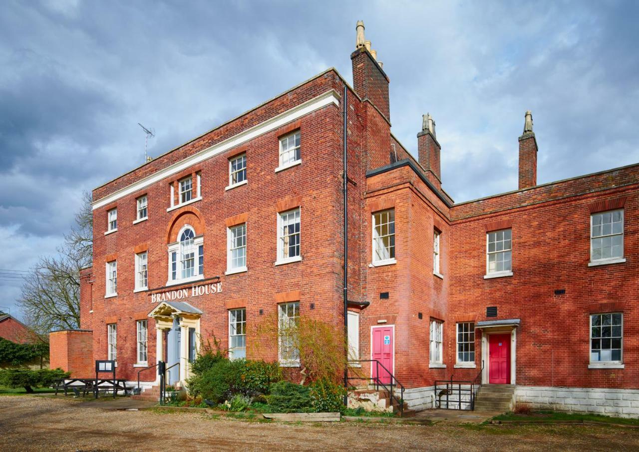 Brandon House Hotel Exterior photo